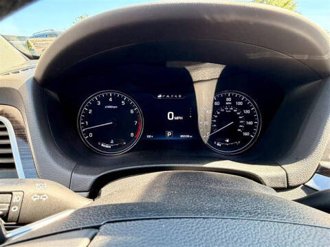 2017 Genesis G80