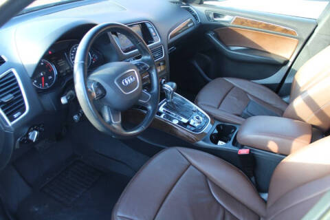 2015 Audi Q5 2.0T quattro Premium Plus