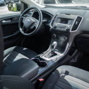 2018 Ford Edge SE