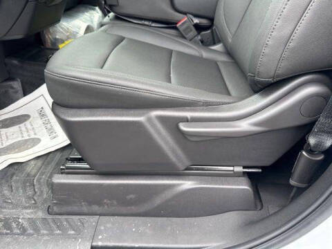 2025 GMC Sierra 3500HD CC Pro