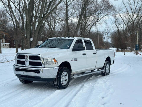 2018 RAM 3500 for sale at OVERDRIVE AUTO SALES, LLC. in Clarksville IN