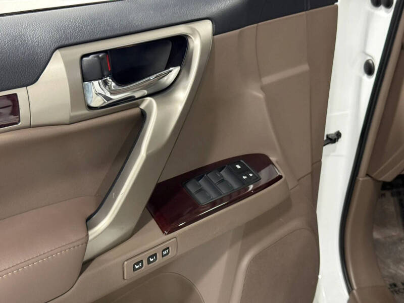2017 Lexus GX 460
