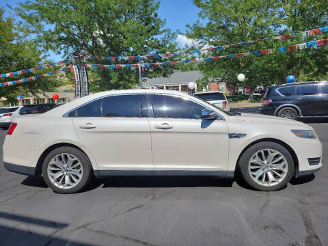 2016 Ford Taurus Limited