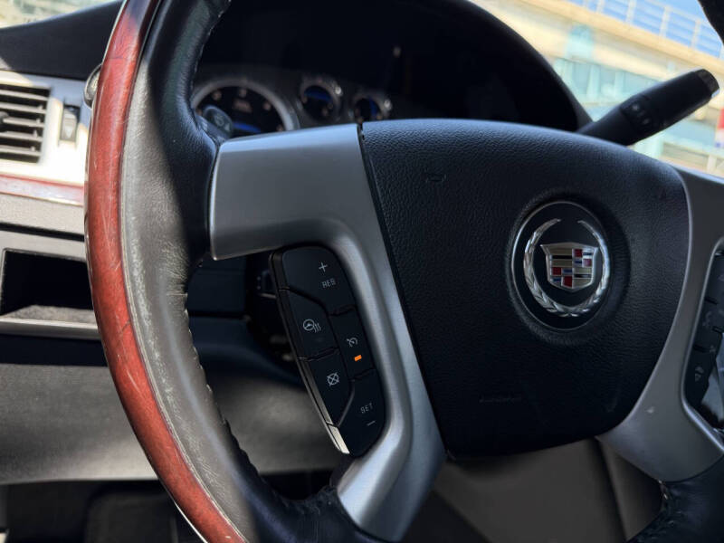 2013 Cadillac Escalade Luxury