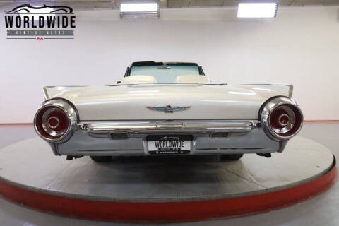 1962 Ford Thunderbird