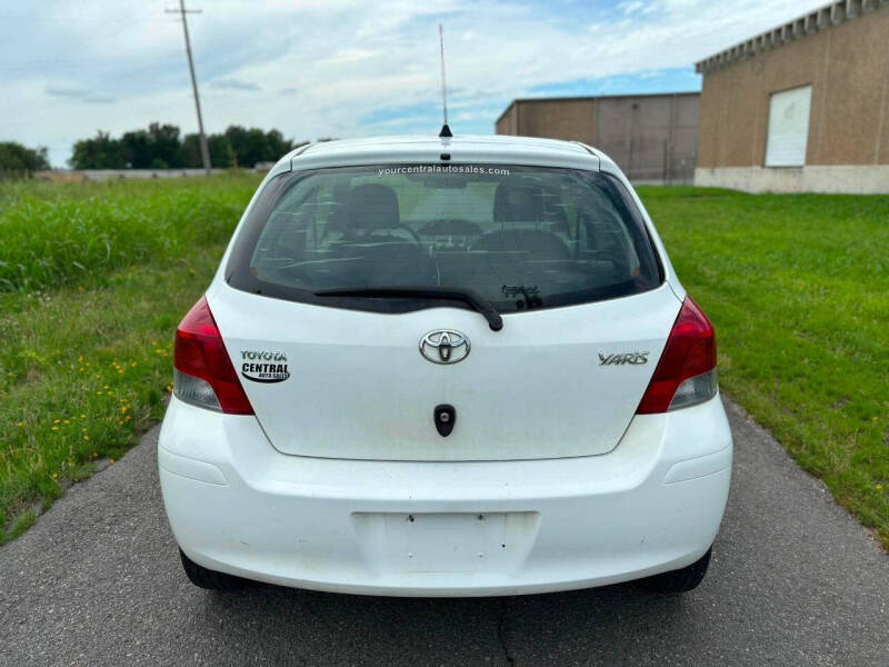 2011 Toyota Yaris