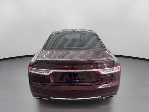 2017 Lincoln Continental Select