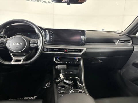 2024 Kia K5