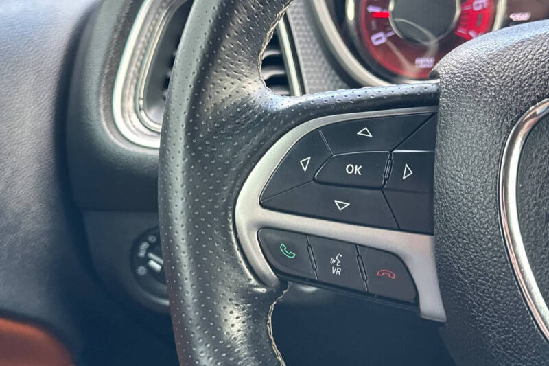 2015 Dodge Challenger SRT Hellcat