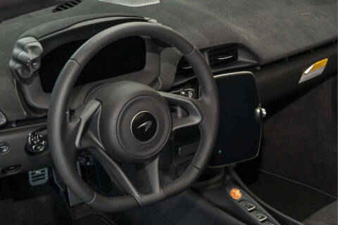 2026 McLaren Artura Spider