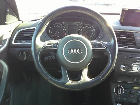 2016 Audi Q3 2.0T quattro Premium Plus