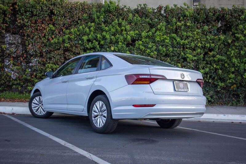 2019 Volkswagen Jetta SE