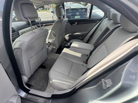 2010 Mercedes-Benz C-Class C 300 Sport 4MATIC