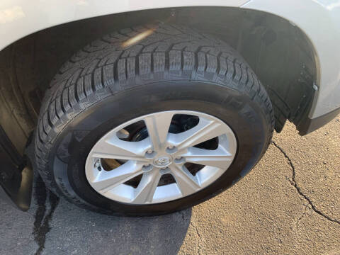 2011 Toyota Highlander SE