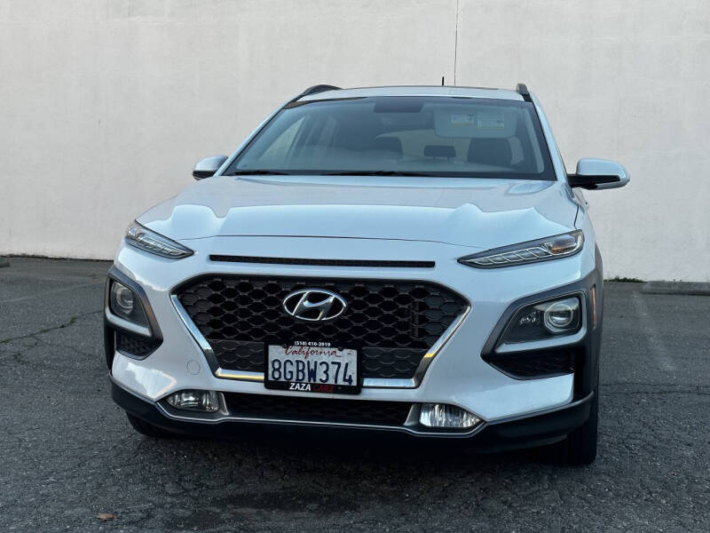 2018 Hyundai Kona Limited's photo