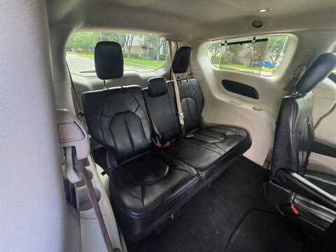 2019 Chrysler Pacifica Touring L