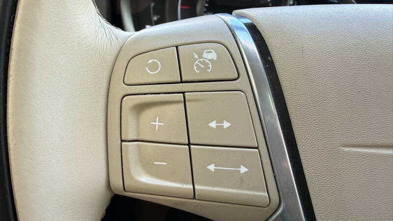 2016 Volvo XC60 T5 Drive-E Platinum