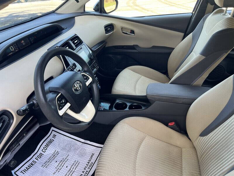 2017 Toyota Prius Two