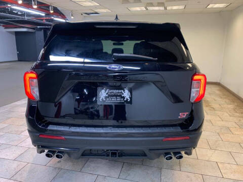 2022 Ford Explorer ST