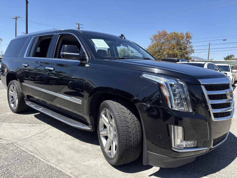 2020 Cadillac Escalade ESV Luxury