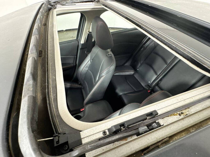 2015 Mazda MAZDA3 i Grand Touring