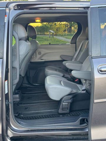2022 Toyota Sienna