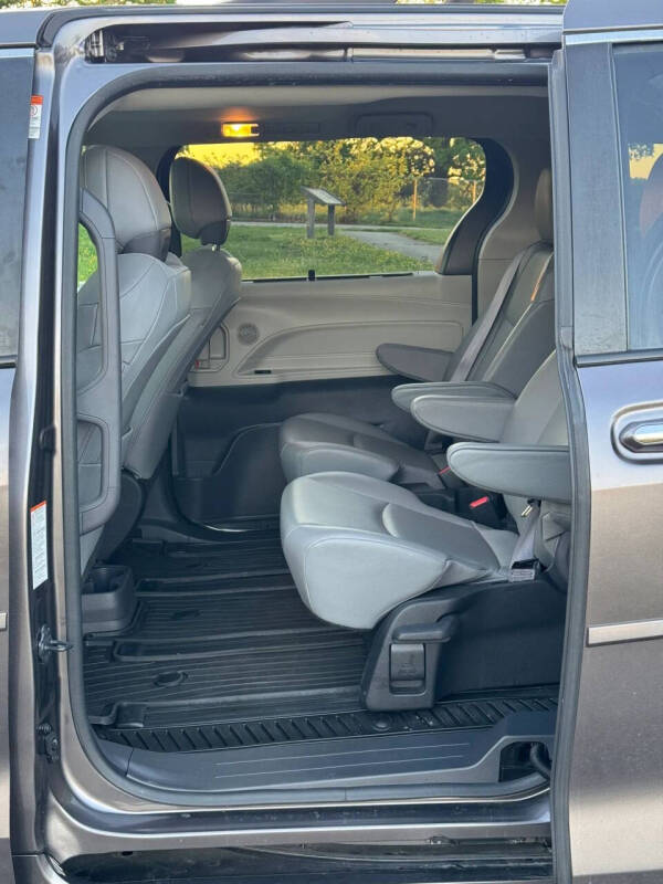 2022 Toyota Sienna