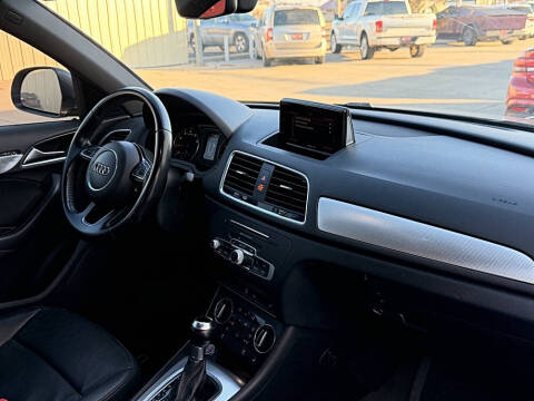 2016 Audi Q3 2.0T Premium Plus