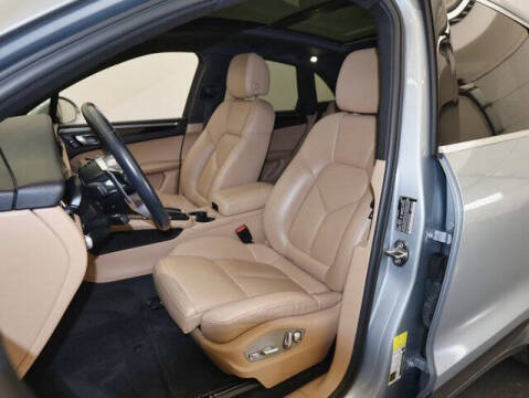 2021 Porsche Macan S