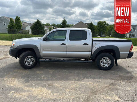 2015 Toyota Tacoma for sale at Auto Center of Columbus in Columbus OH