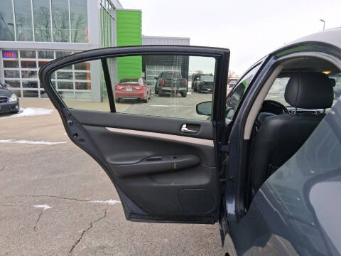 2010 Infiniti G37 Sedan x