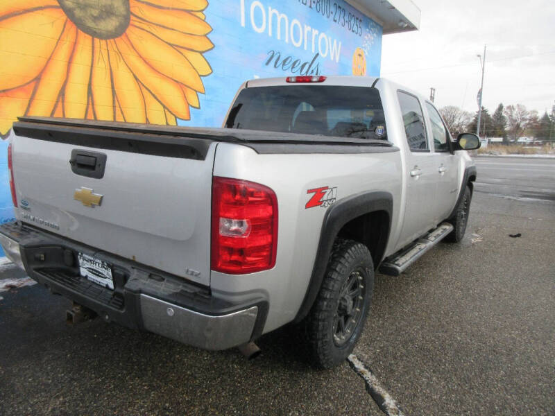 2011 Chevrolet Silverado 1500 LTZ photo 10