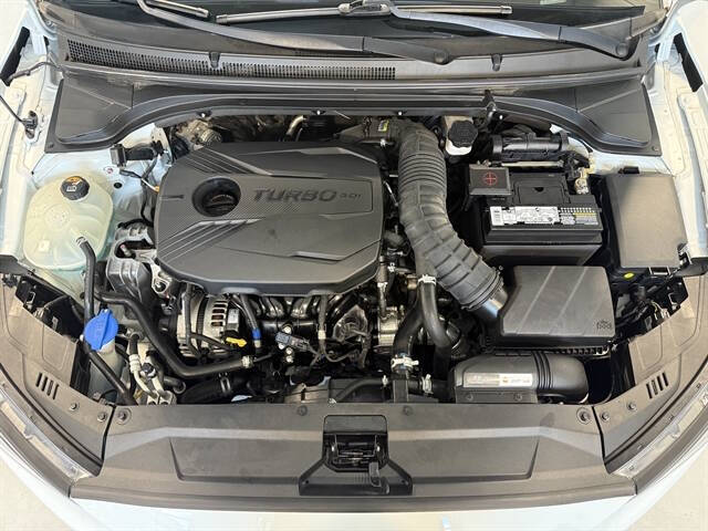 2021 Hyundai Veloster