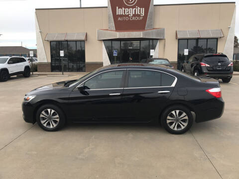 2013 Honda Accord for sale at Integrity Auto Group in Wichita KS