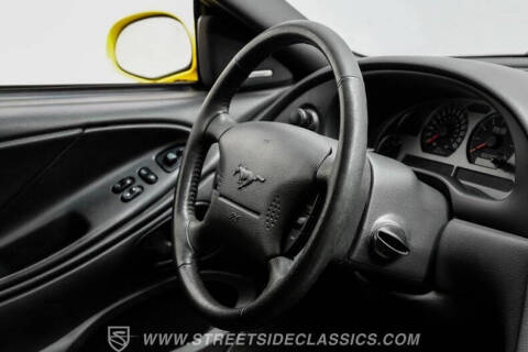 2003 Ford Mustang Mach 1 Premium