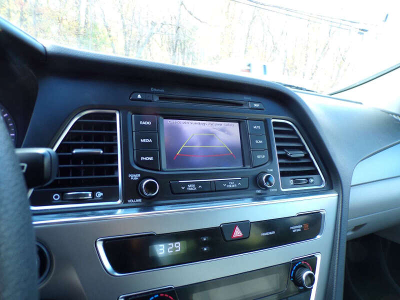 2016 Hyundai Sonata Hybrid SE