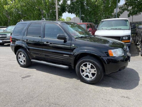 2002 Ford Escape for sale at steve and sons auto sales in Happy Valley OR