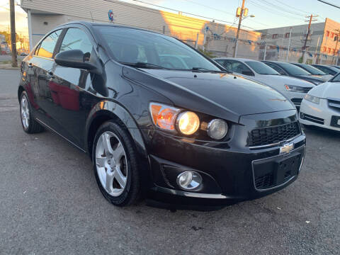 2013 Chevrolet Sonic LTZ Auto