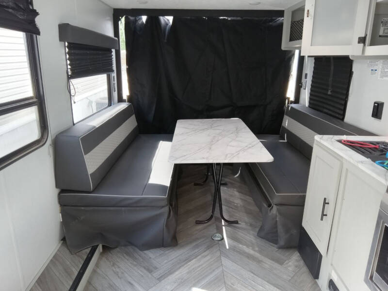 2022 Forest River Wildwood FSX