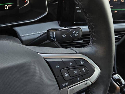 2025 Volkswagen Jetta SEL