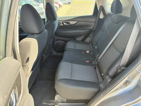 2017 Nissan Rogue