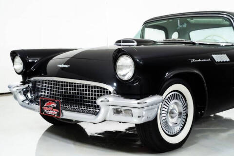 1957 Ford Thunderbird