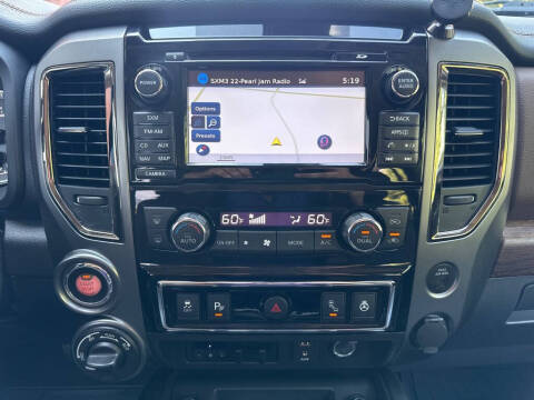 2017 Nissan Titan S