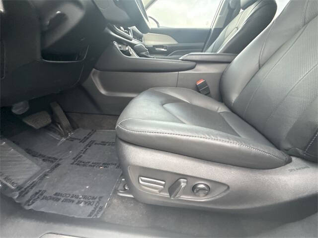 2024 Toyota Grand Highlander Hybrid XLE