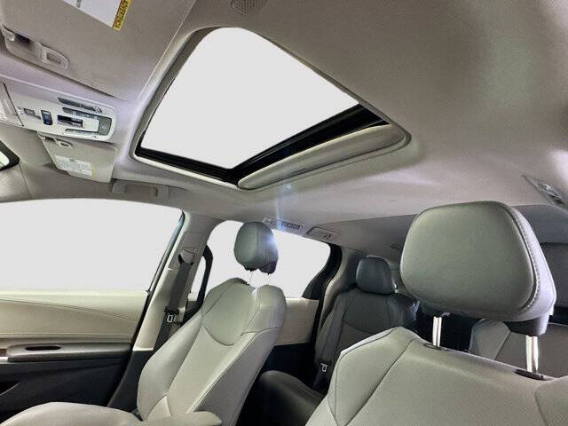 2023 Toyota Sienna XLE 7-Passenger