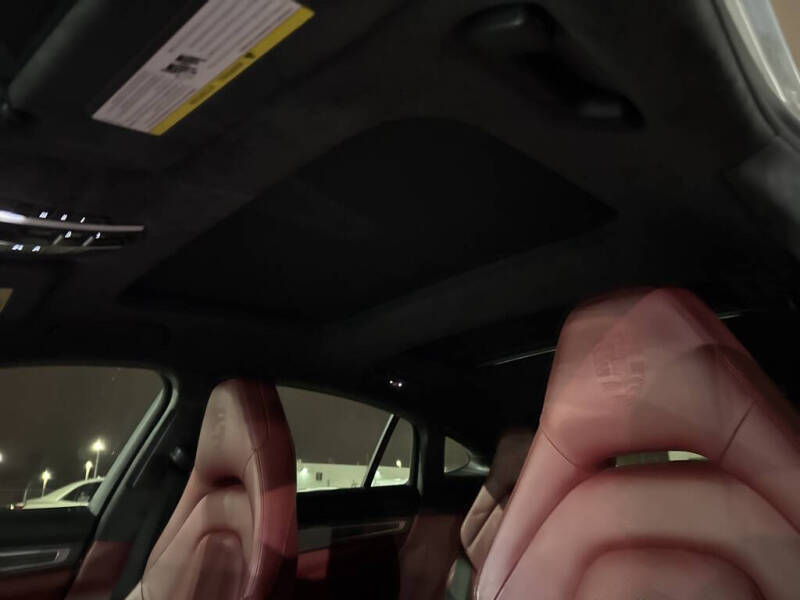 2017 Porsche Panamera Turbo