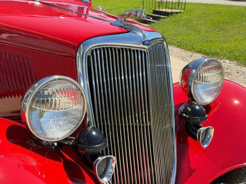 1934 Ford Tudor