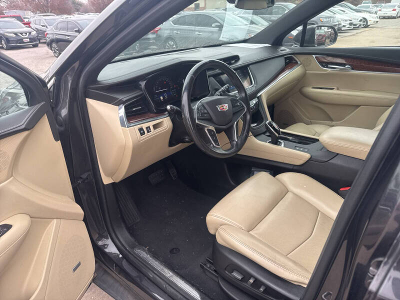 2017 Cadillac XT5 Premium Luxury