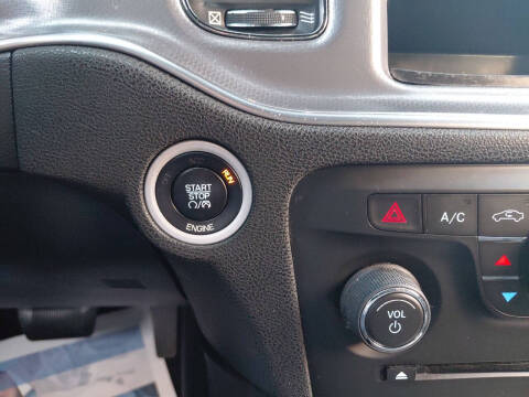 2014 Dodge Charger SE