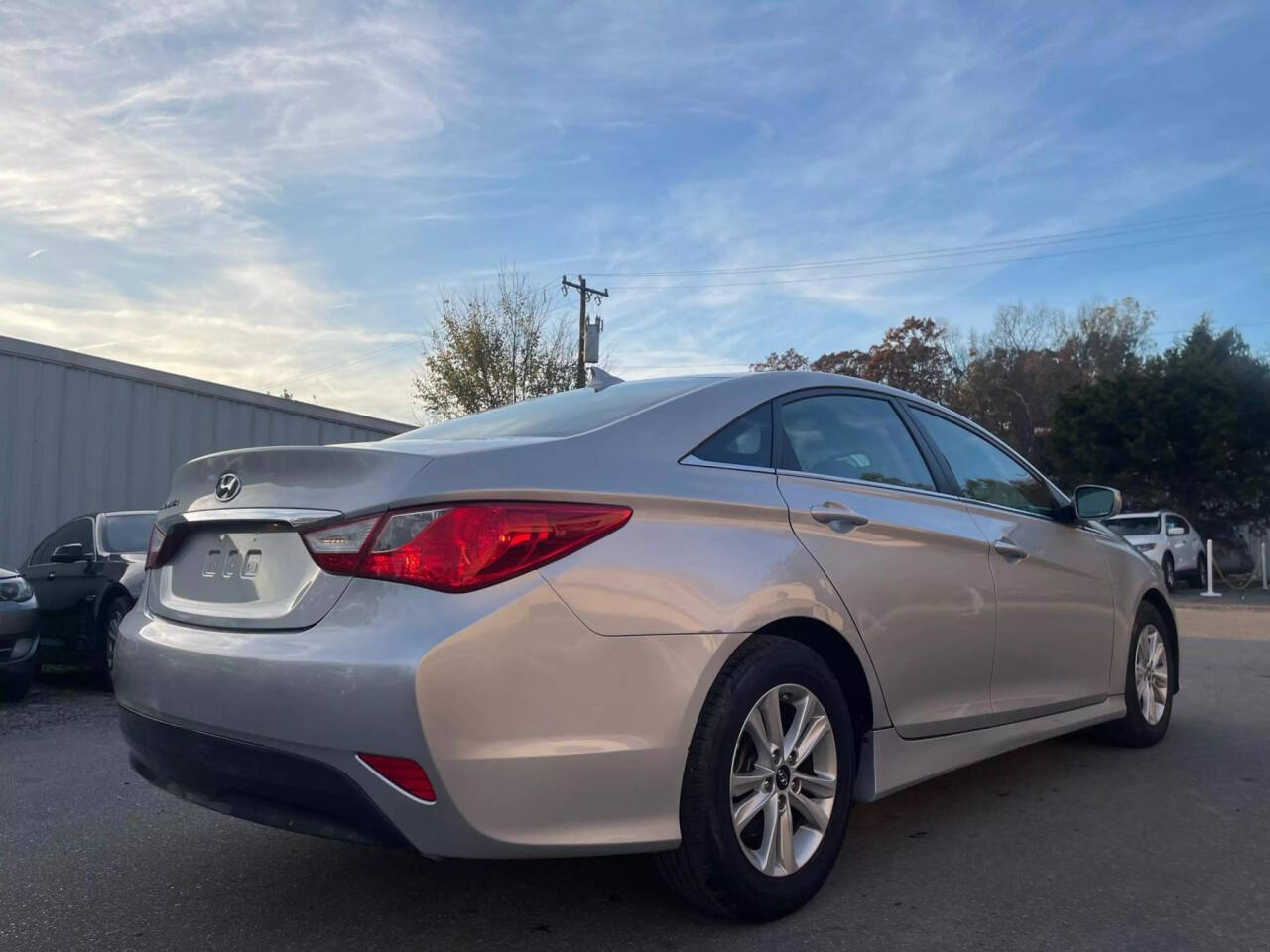 2014 Hyundai SONATA for sale at Shifting Gears Motors in Indian Trail, NC